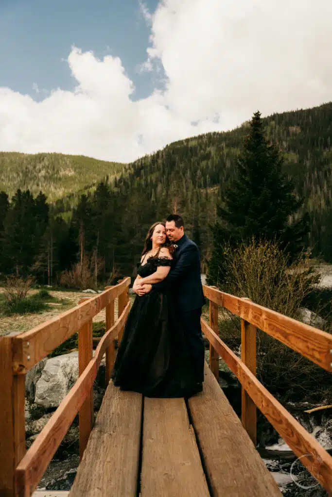 A Romantic Elopement at Officer's Gulch