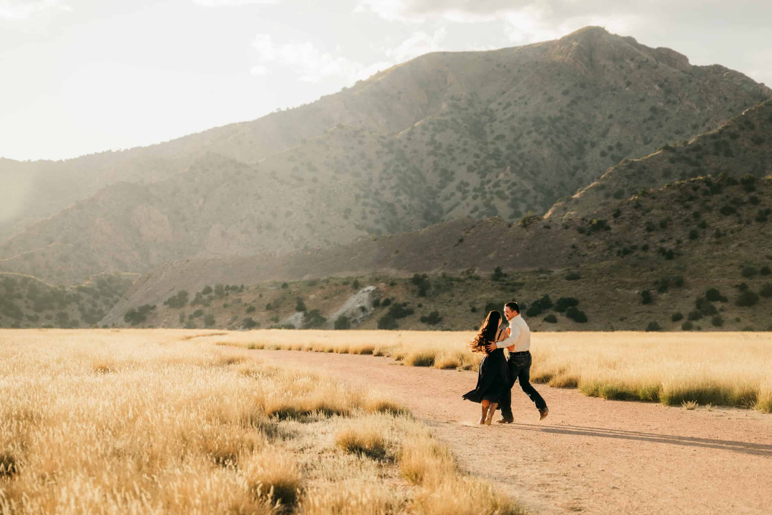 Mountain Chic: What to Wear for Your Colorado Springs or Pueblo Photoshoot